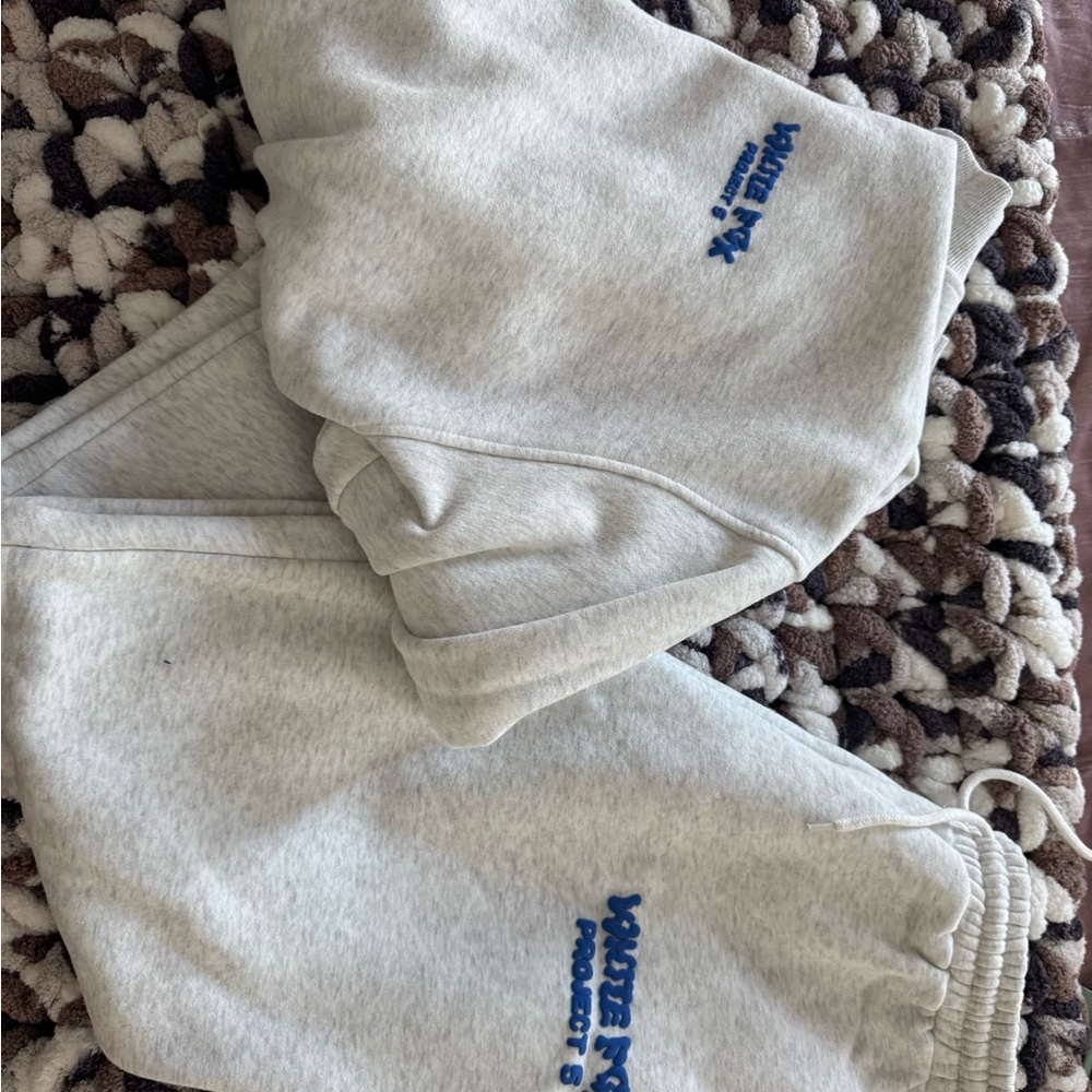Women’s white fox sweat set